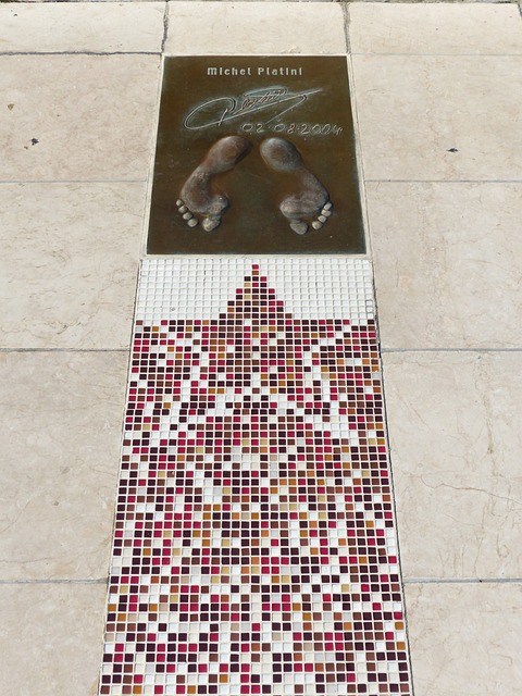 角度刁钻且 角度刁钻且